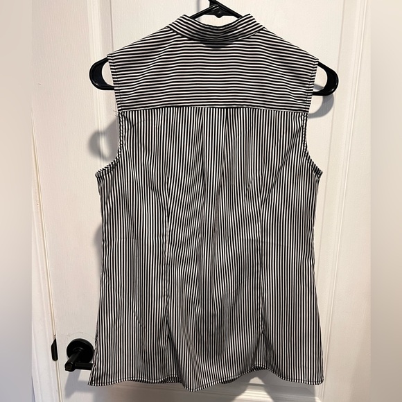 Notations black and white striped button up tank top - Size S - Picture 2 of 4